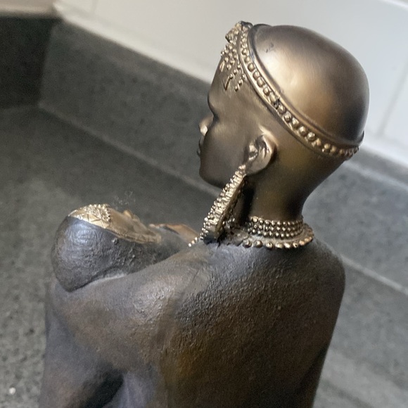 Vintage African mother and baby bronze statue figurine - Picture 12 of 17